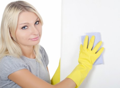 Specialist post-construction cleaning in W4 for windows, frames, and fittings