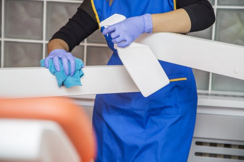 End of tenancy cleaning service in W4 preparing a property for new tenants